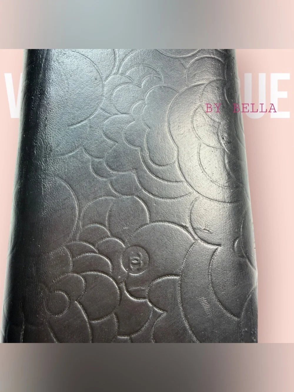 ‼️NOW AVAILABLE‼️ CHANEL Black Camellia-Embossed Leather Wallet CC Logo